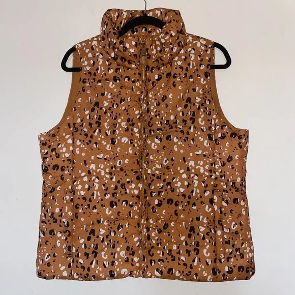 Loft Leopard Puffer Vest - Picture 1 of 8